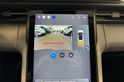 Ford Explorer Premium Extended Range