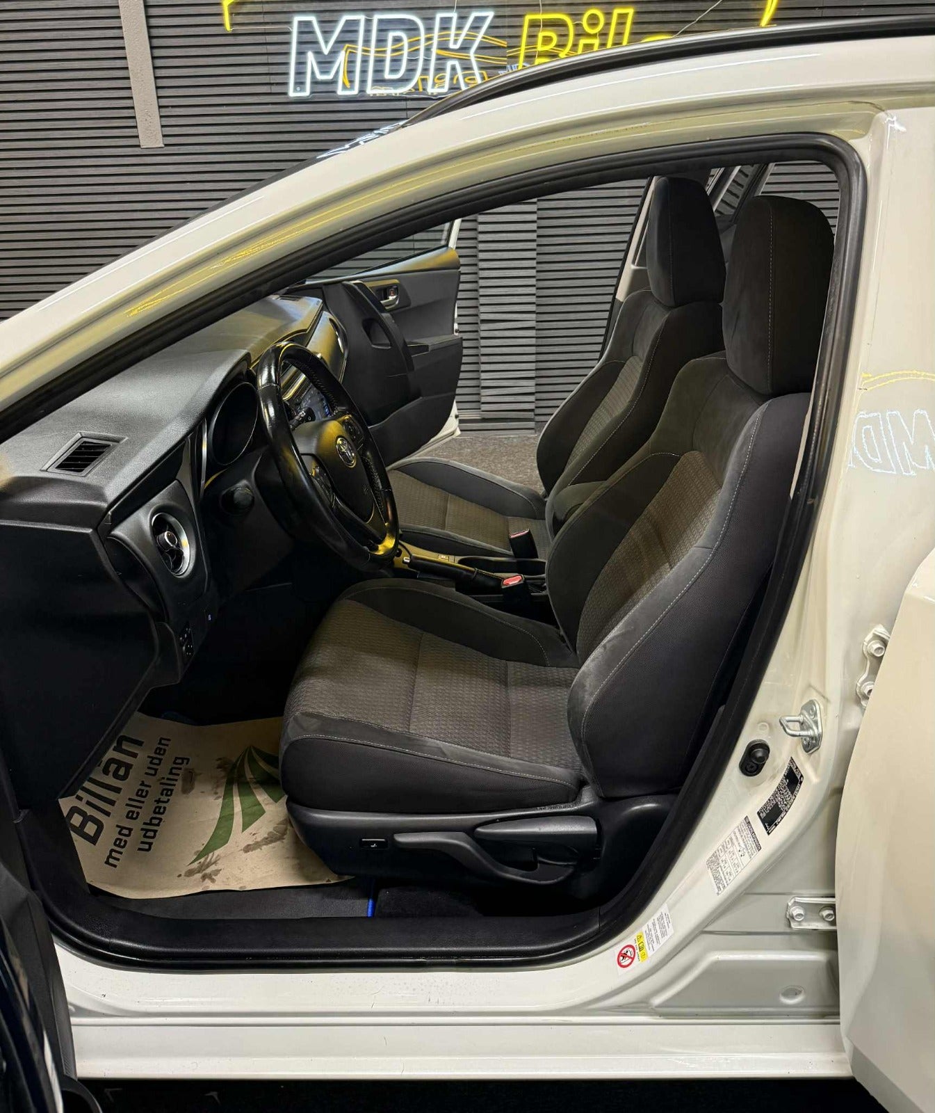 Billede af Toyota Auris 1,8 Hybrid H2 Style Touring Sports CVT