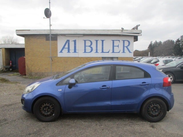 Kia Rio CVVT Active
