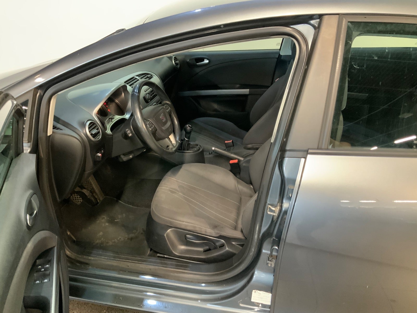 Seat Leon (8/8)
