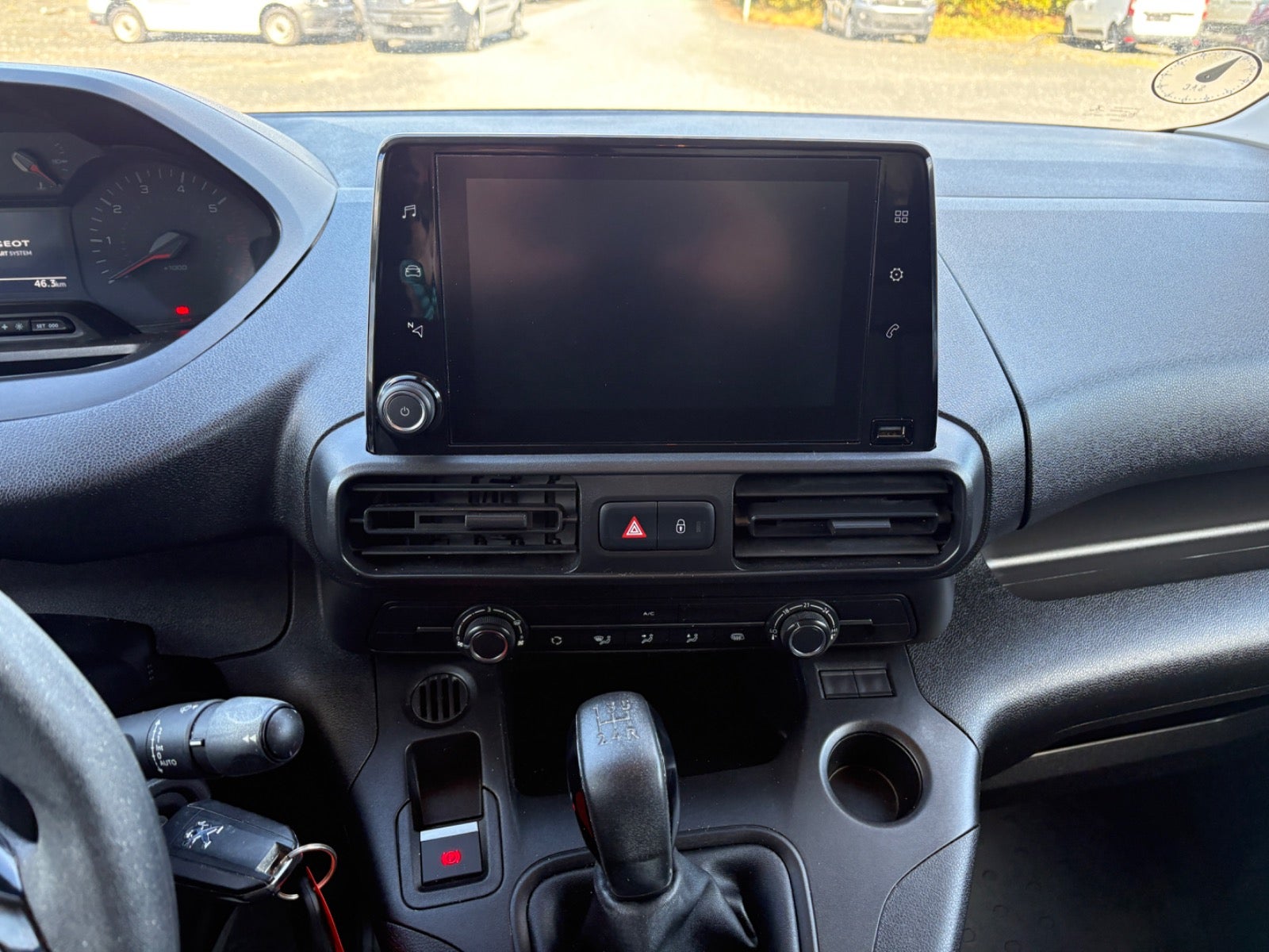 Peugeot Partner BlueHDi 100 L1V1 Plus Pro Van