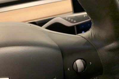 Tesla Model Y Performance AWD