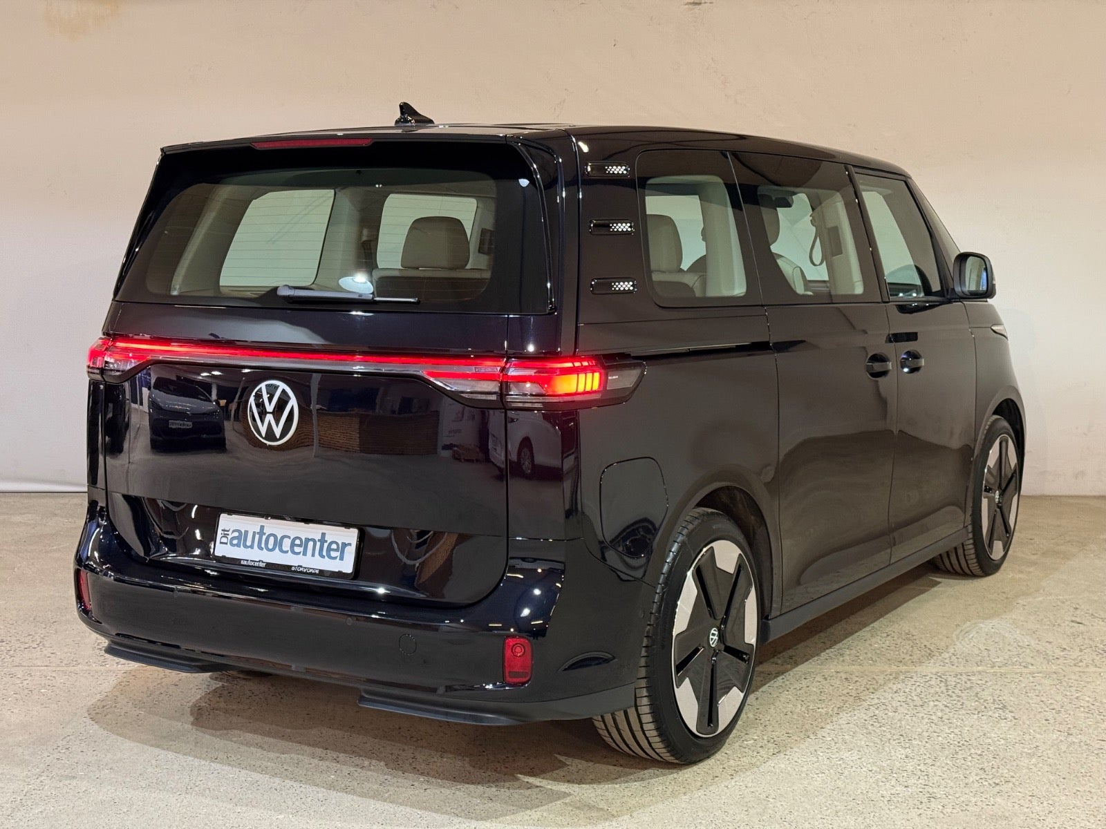 VW ID.Buzz Pro SWB