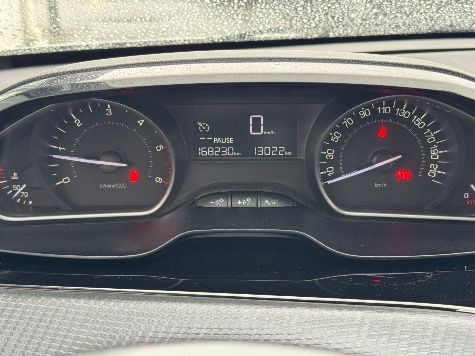 Billede af Peugeot 208 1,6 BlueHDi 100 Active+