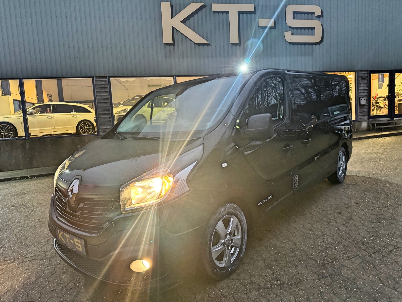 Renault Trafic T29 2016