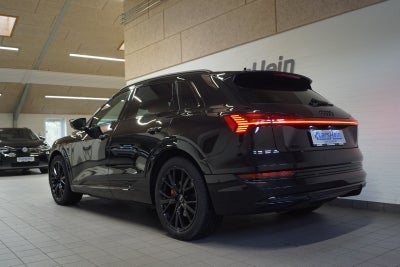Audi e-tron Black Edition S-line quattro