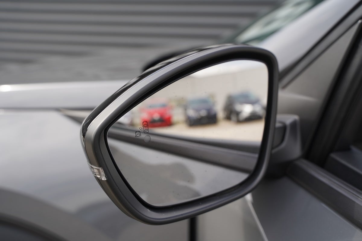 Billede af Peugeot 2008 1,2 PureTech 130 Allure EAT8