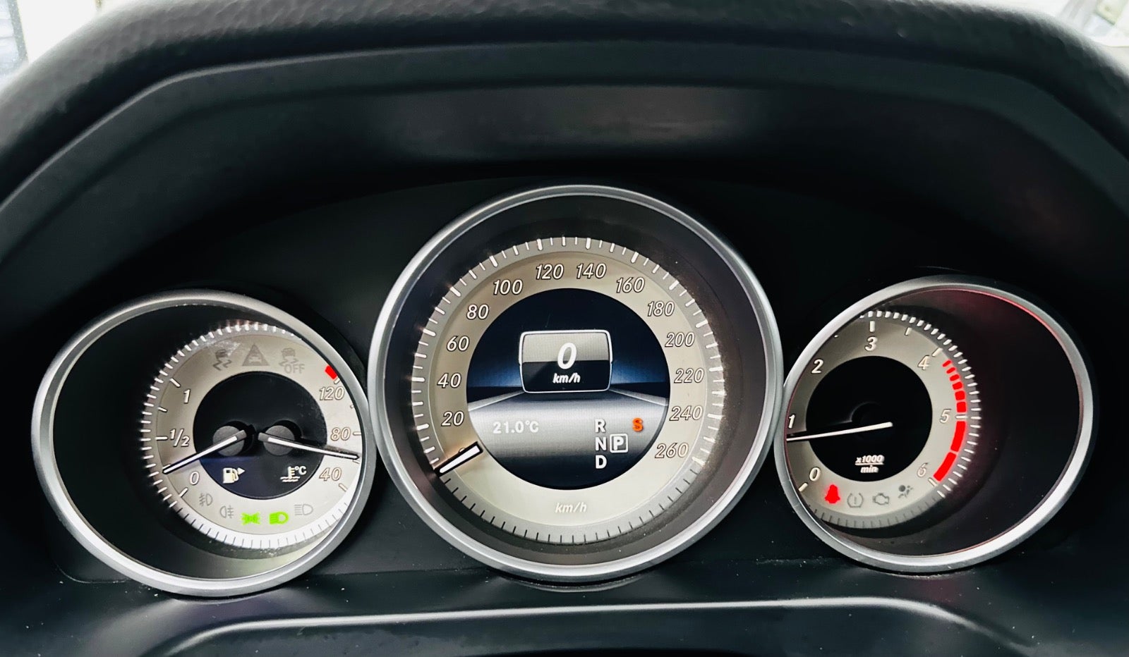 Billede af Mercedes E220 2,2 BlueTEC Avantgarde stc.