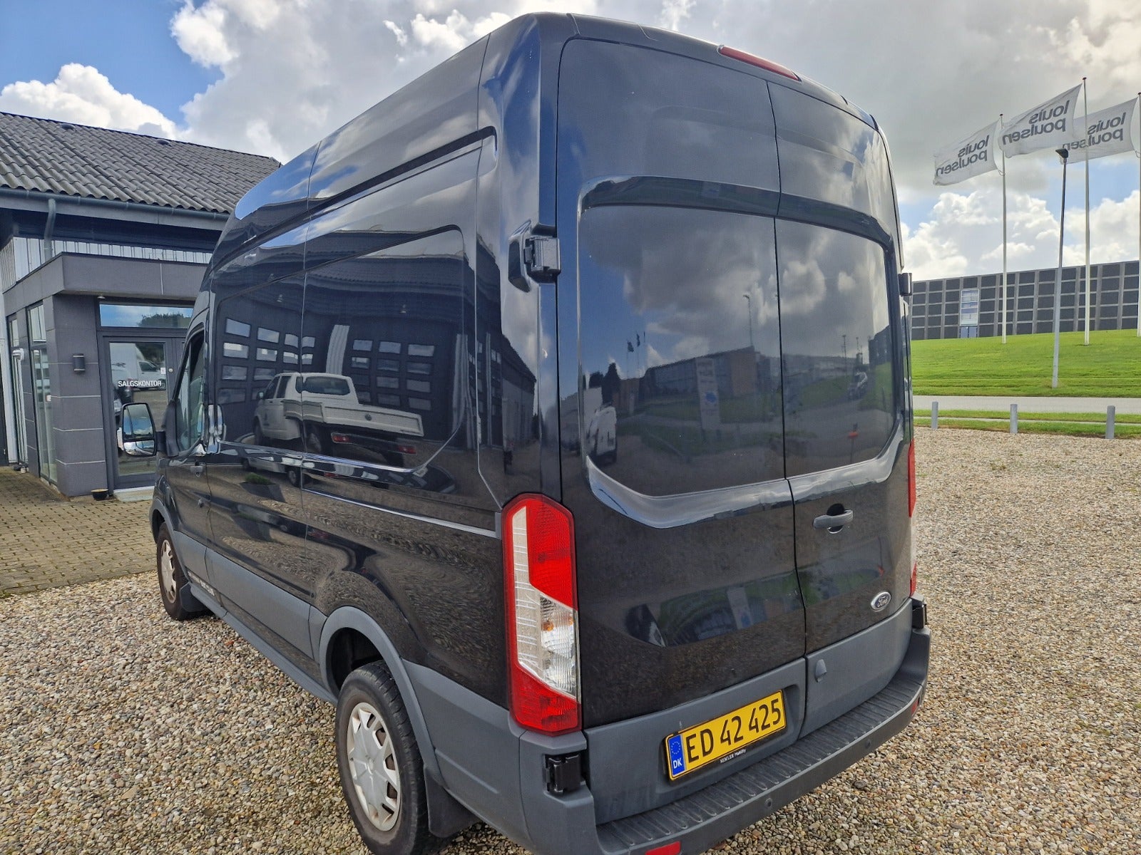 Billede af Ford Transit 350 L2 Van 2,0 TDCi 130 Trend aut. H2 FWD