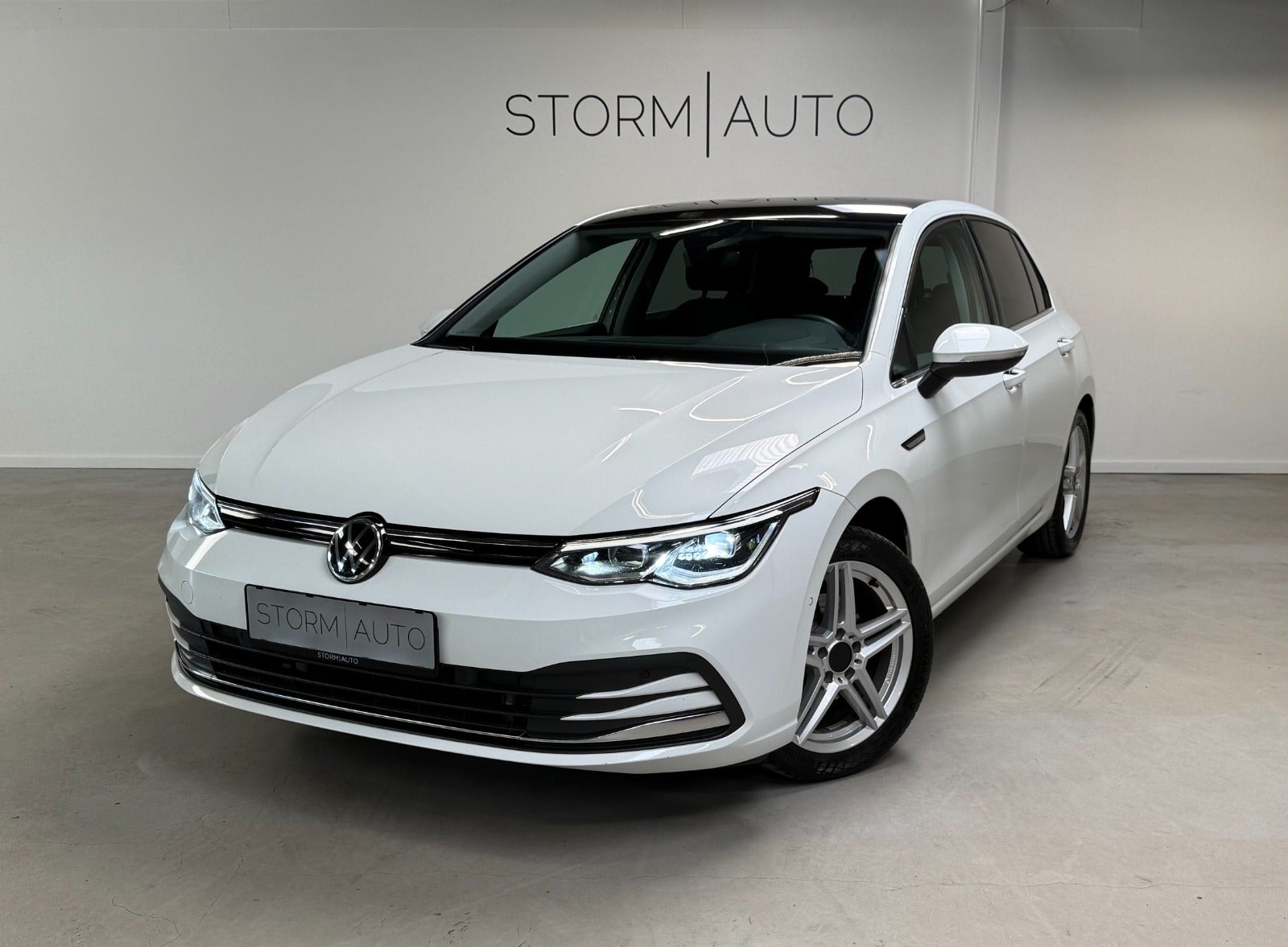 Storm Auto - VW Golf VIII TDi 150 Style DSG