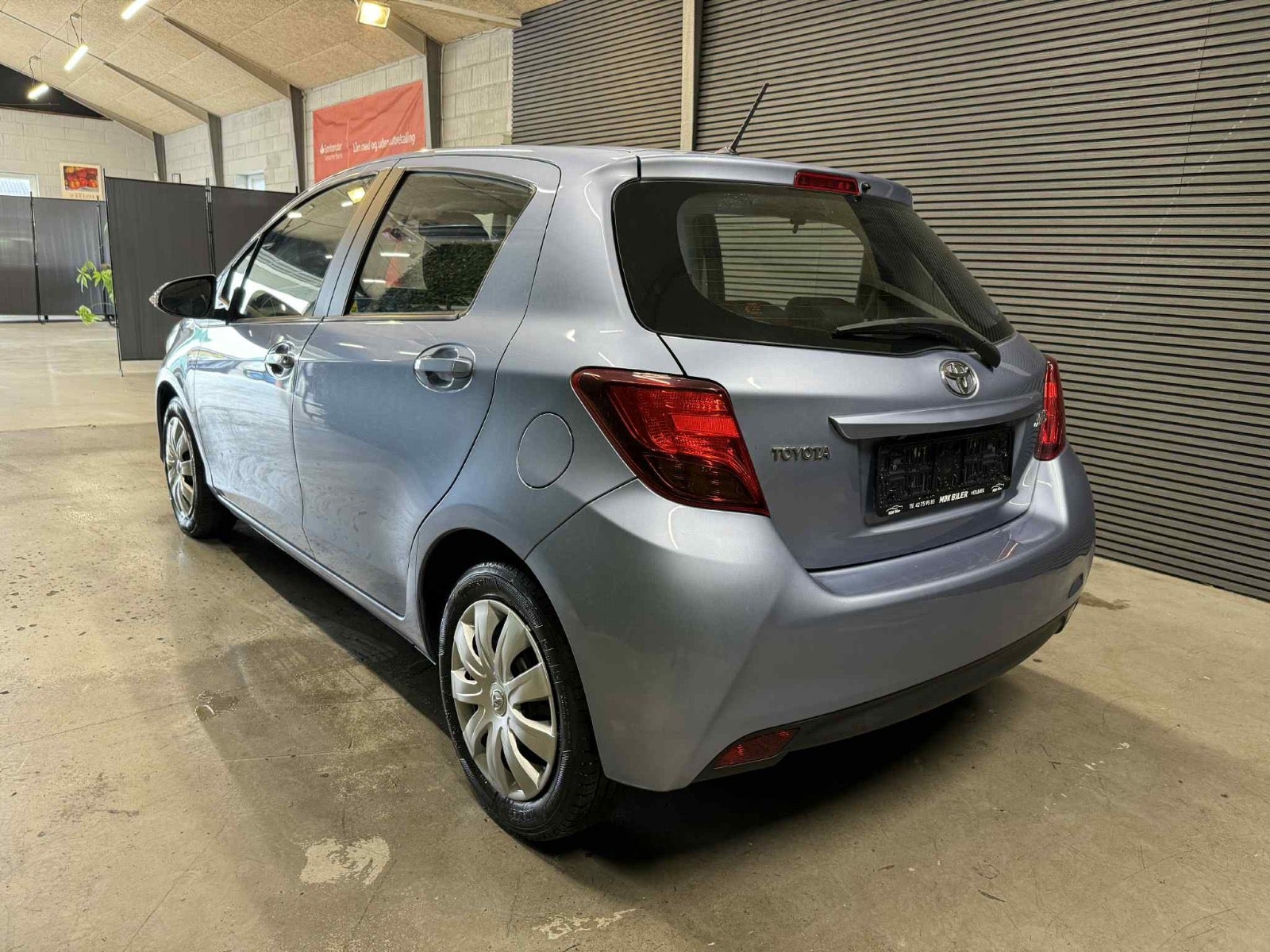 Billede af Toyota Yaris 1,3 VVT-i Skyview