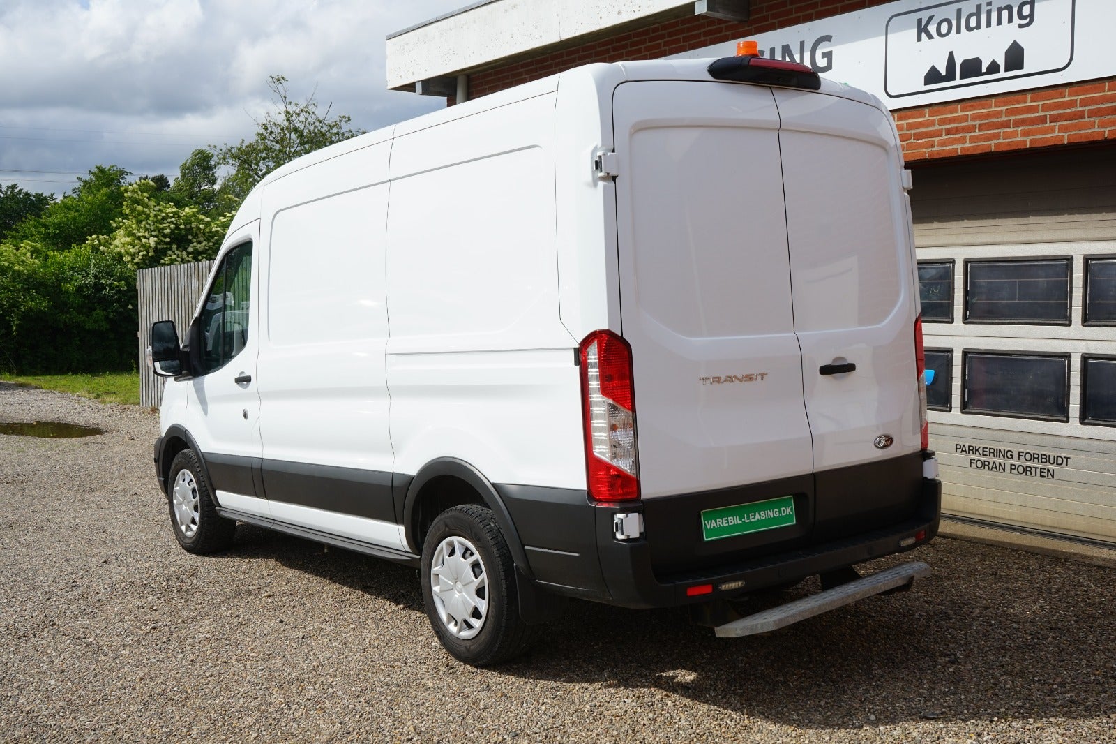 Billede af Ford Transit 350 L2 Van 2,0 TDCi 130 Trend H2 FWD