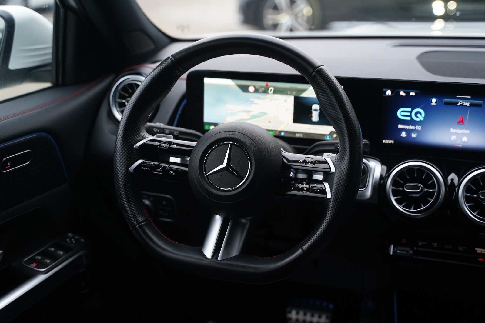 Billede af Mercedes EQB250+  AMG Line