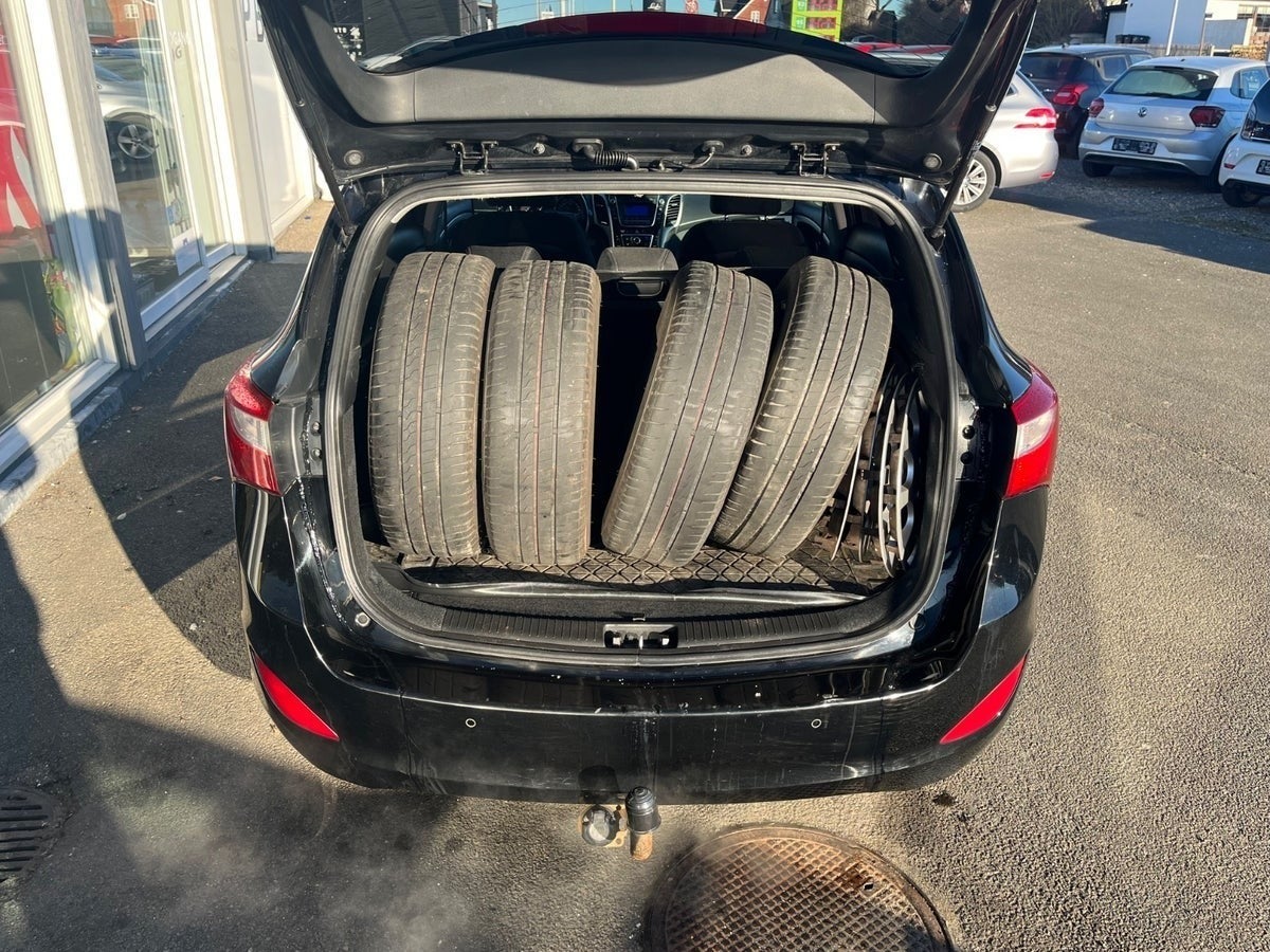 Billede af Hyundai i30 1,6 GDi XTR CW Eco