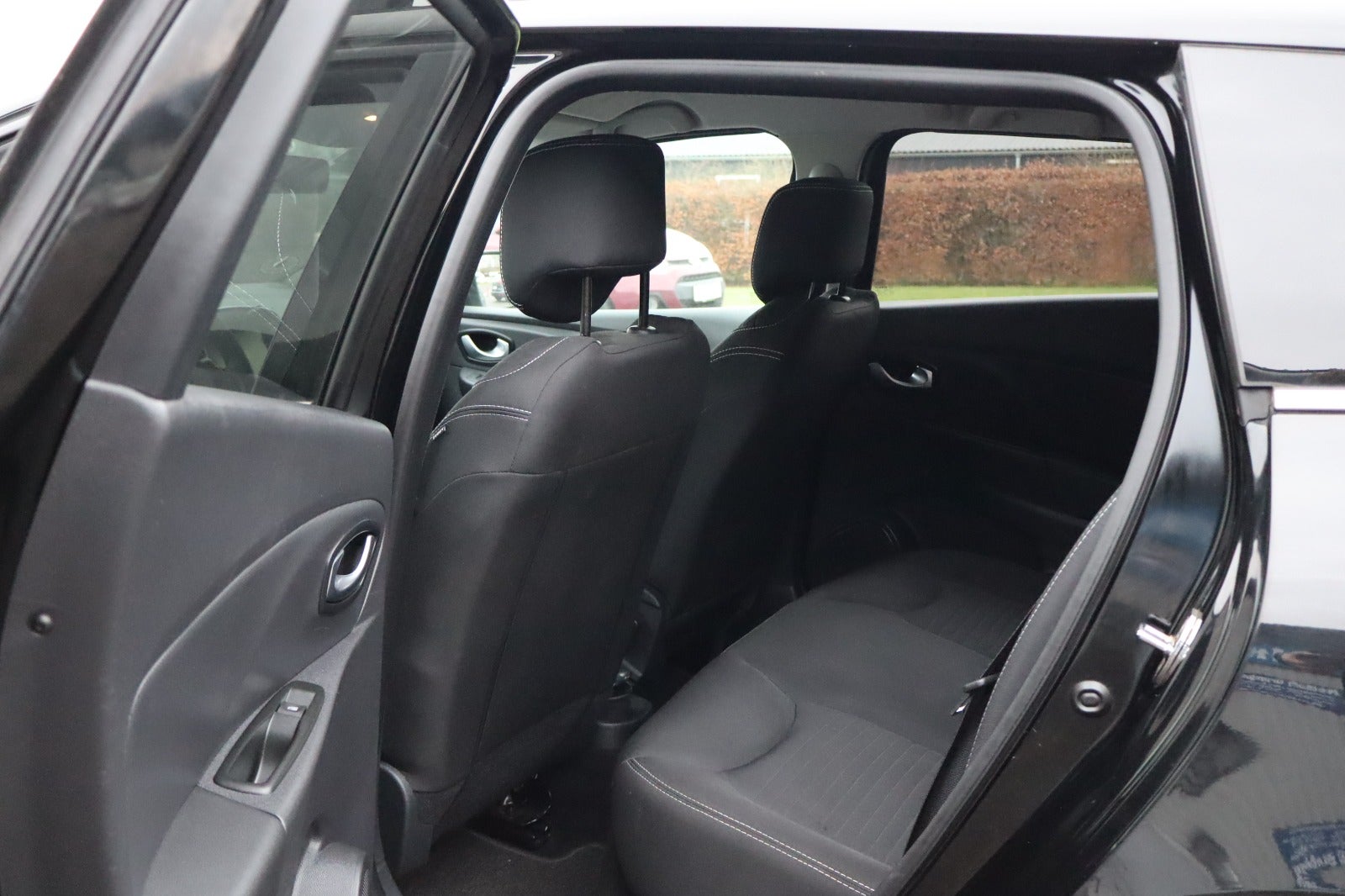 Billede af Renault Clio IV 1,5 dCi 90 Limited Sport Tourer