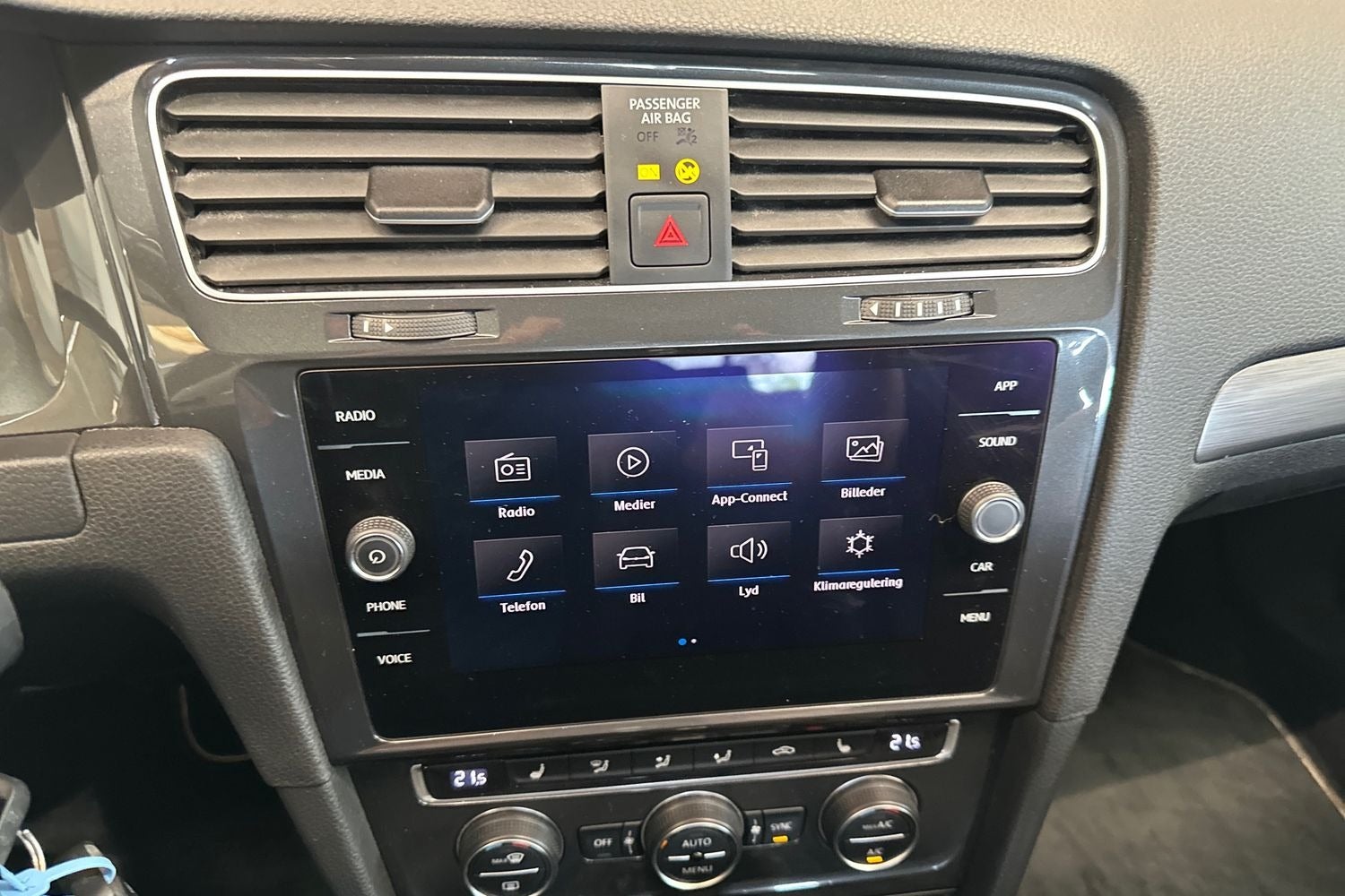 Billede af VW Golf VII 1,5 TSi 150 Comfortline Connect DSG