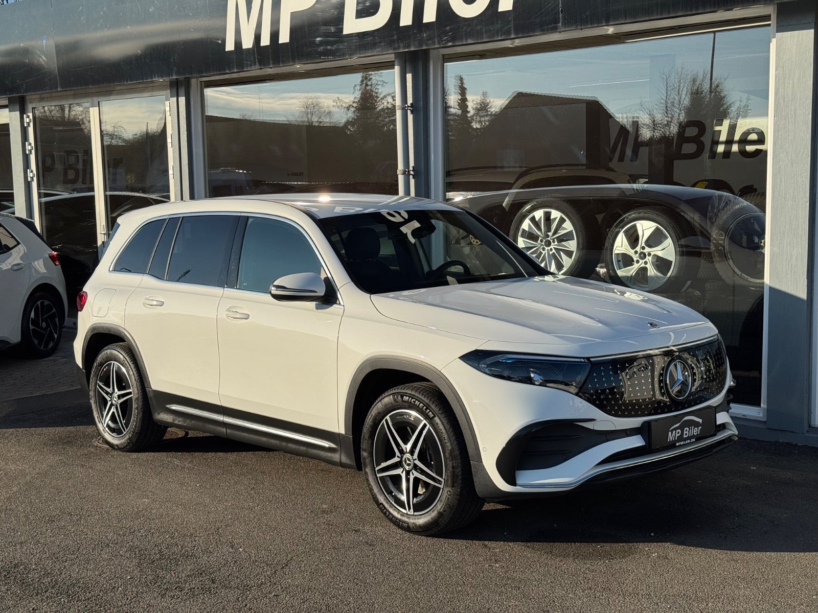 Billede af Mercedes EQB250+ AMG Line