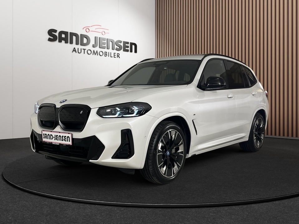 BMW iX3 Charged Plus M-Sport