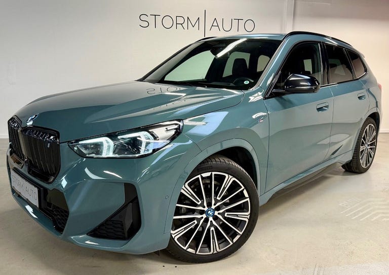 BMW iX1 xDrive30 Fully Charged M-Sport