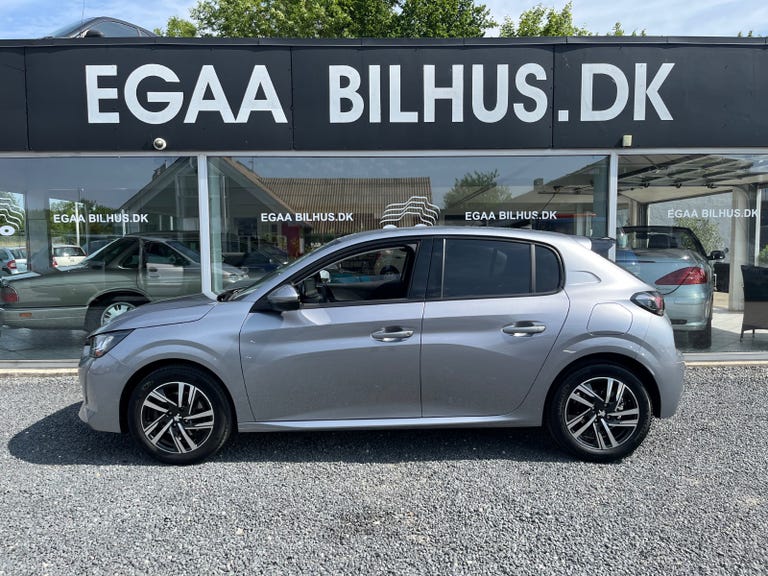 Peugeot 208 PureTech 100 Allure EAT8