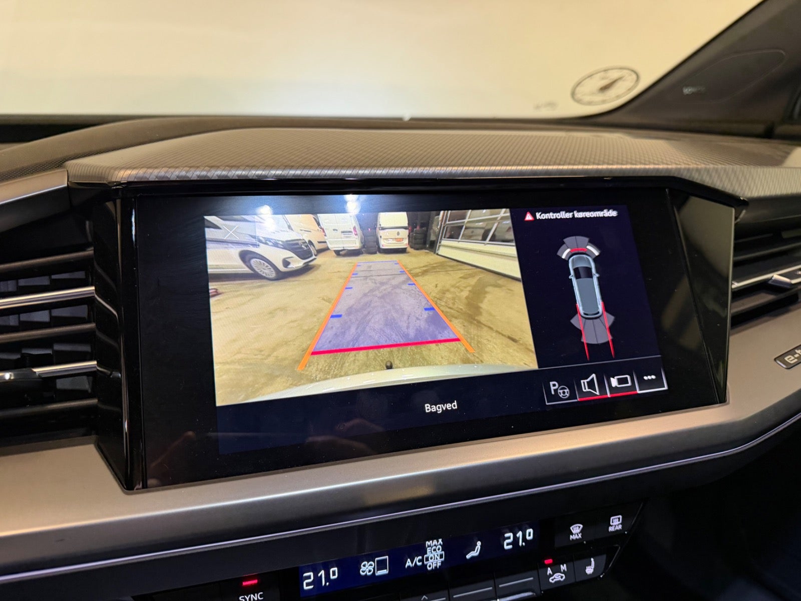 Audi Q4 e-tron S-line