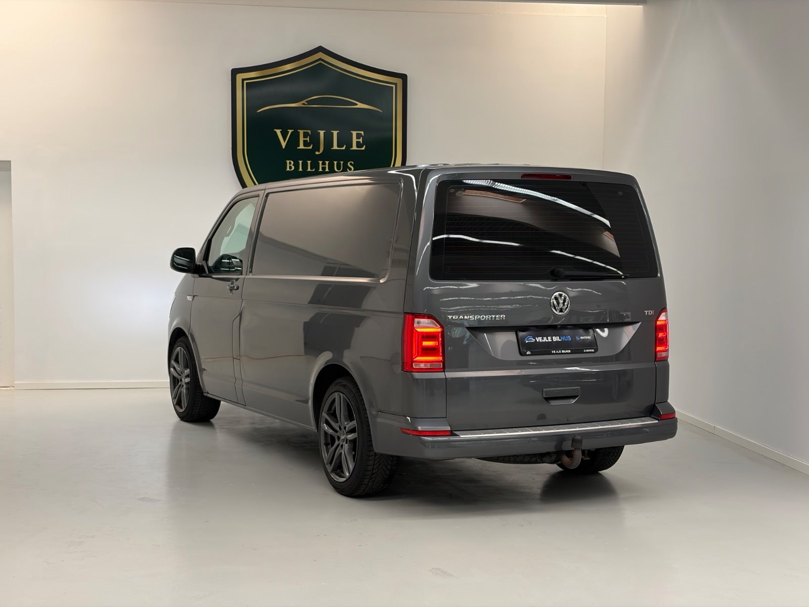 Billede af VW Transporter 2,0 TDi 114 Kassevogn kort BMT