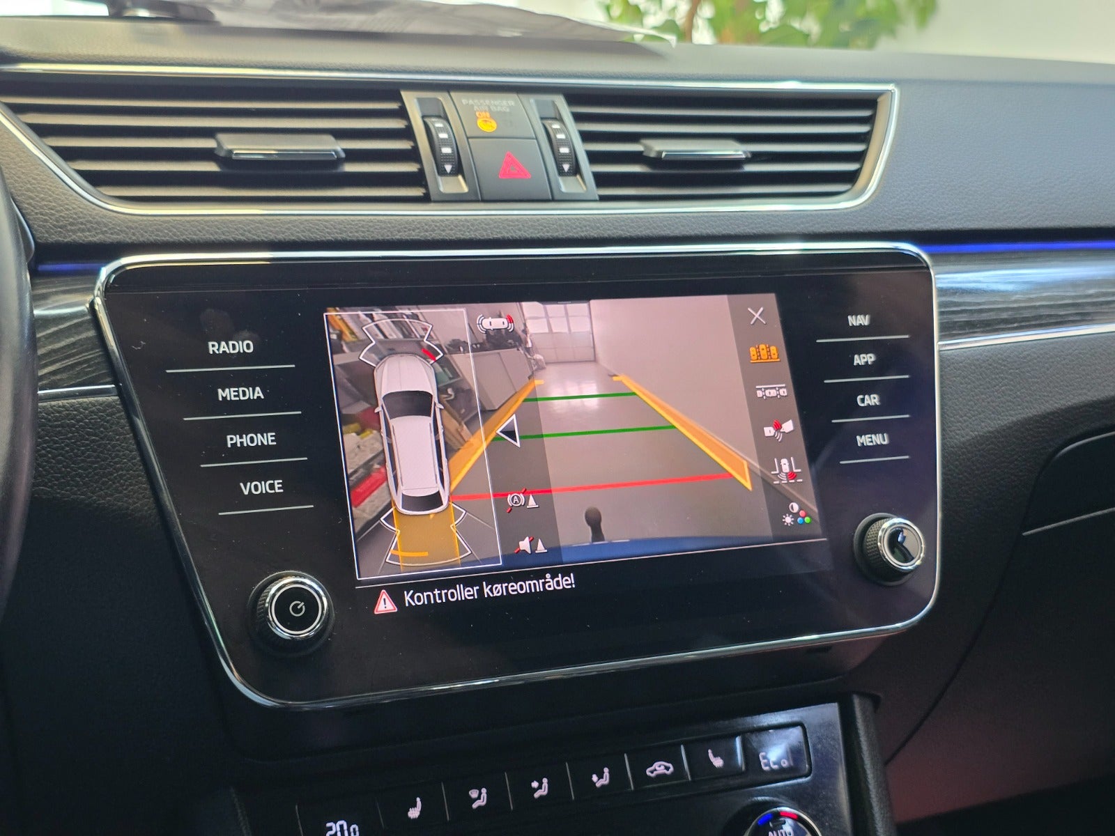 Billede af Skoda Superb 1,4 TSi iV Style Combi DSG