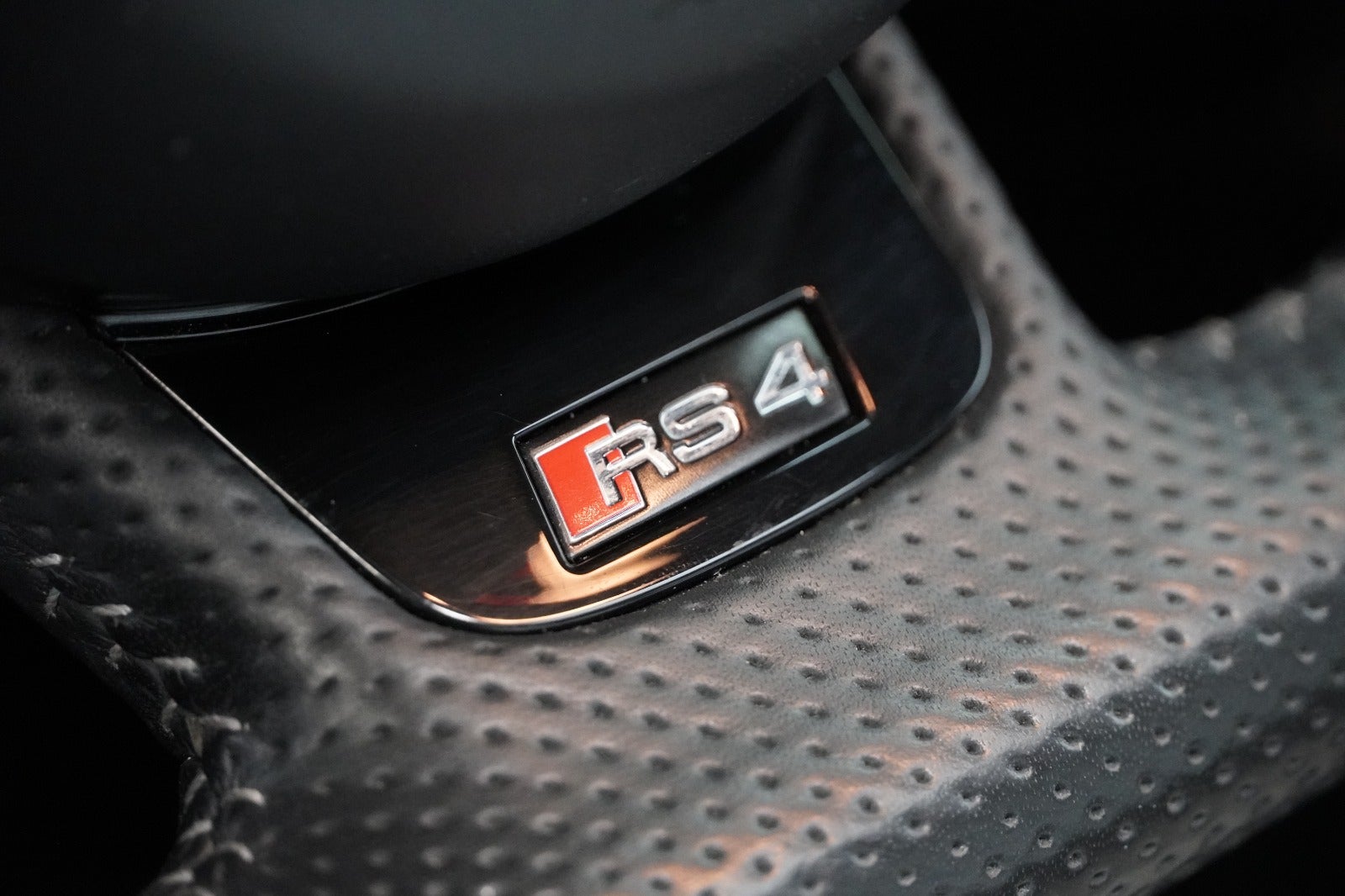 Audi RS4 2013