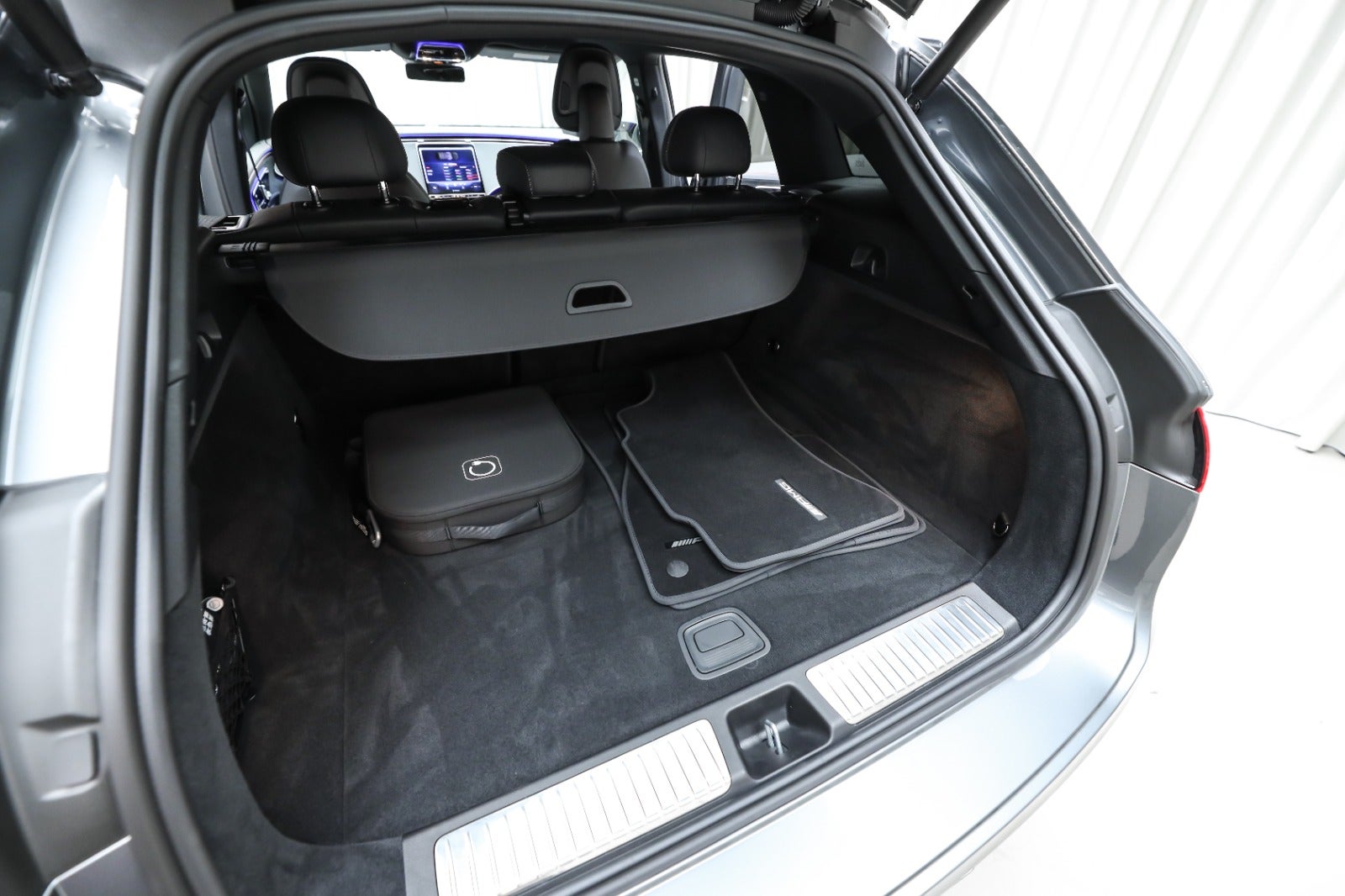 Mercedes-Benz EQE 350 SUV