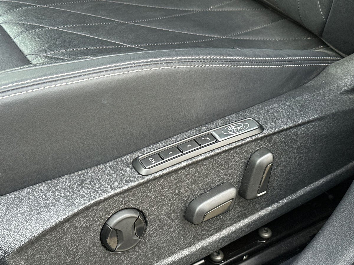 Ford Explorer Premium Extended Range AWD billede 19