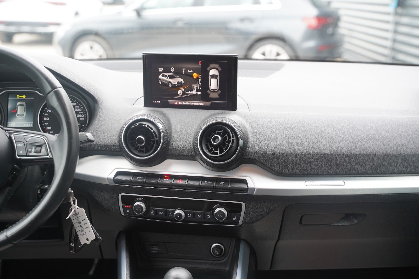 Billede af Audi Q2 35 TFSi Sport Prestige Select S-tr.