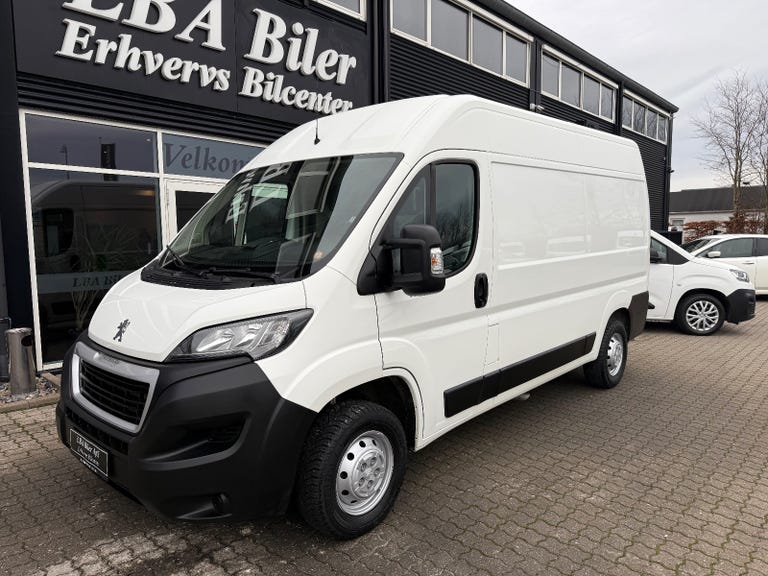 Peugeot Boxer 333 BlueHDi 140 L2H2 Premium