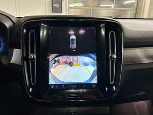 Volvo EC40 Extended Range Black Edition