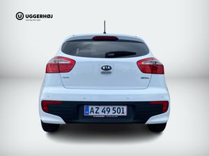 Kia Rio CVVT Limited