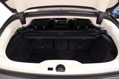 BMW 330e Touring Sport Line aut.