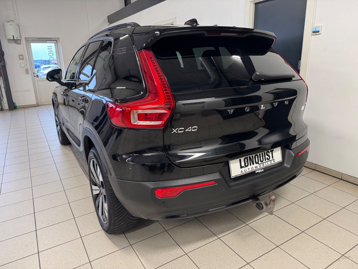 Volvo XC40 P6 ReCharge Core