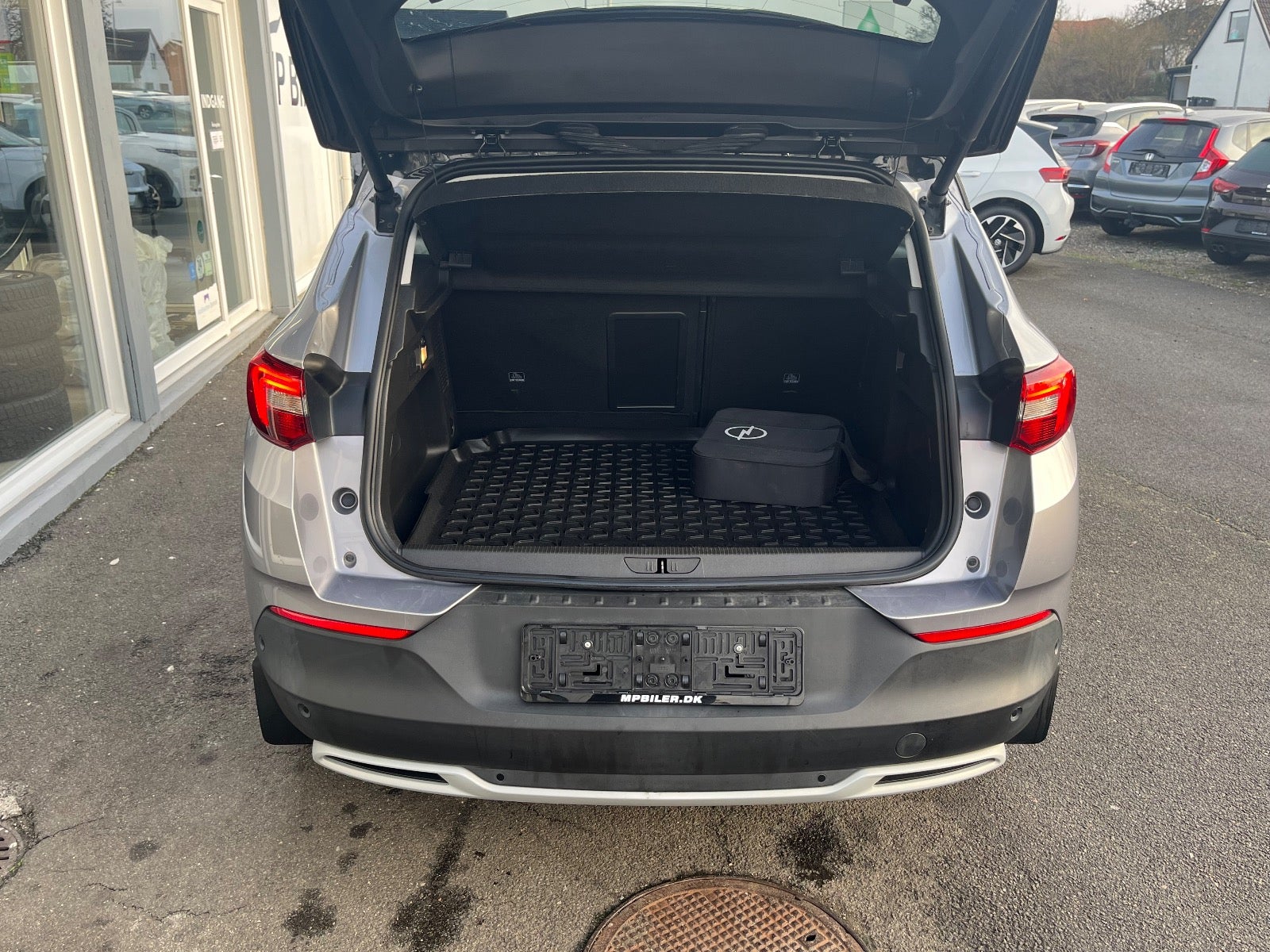 Billede af Opel Grandland X 1,6 Hybrid Ultimate aut.