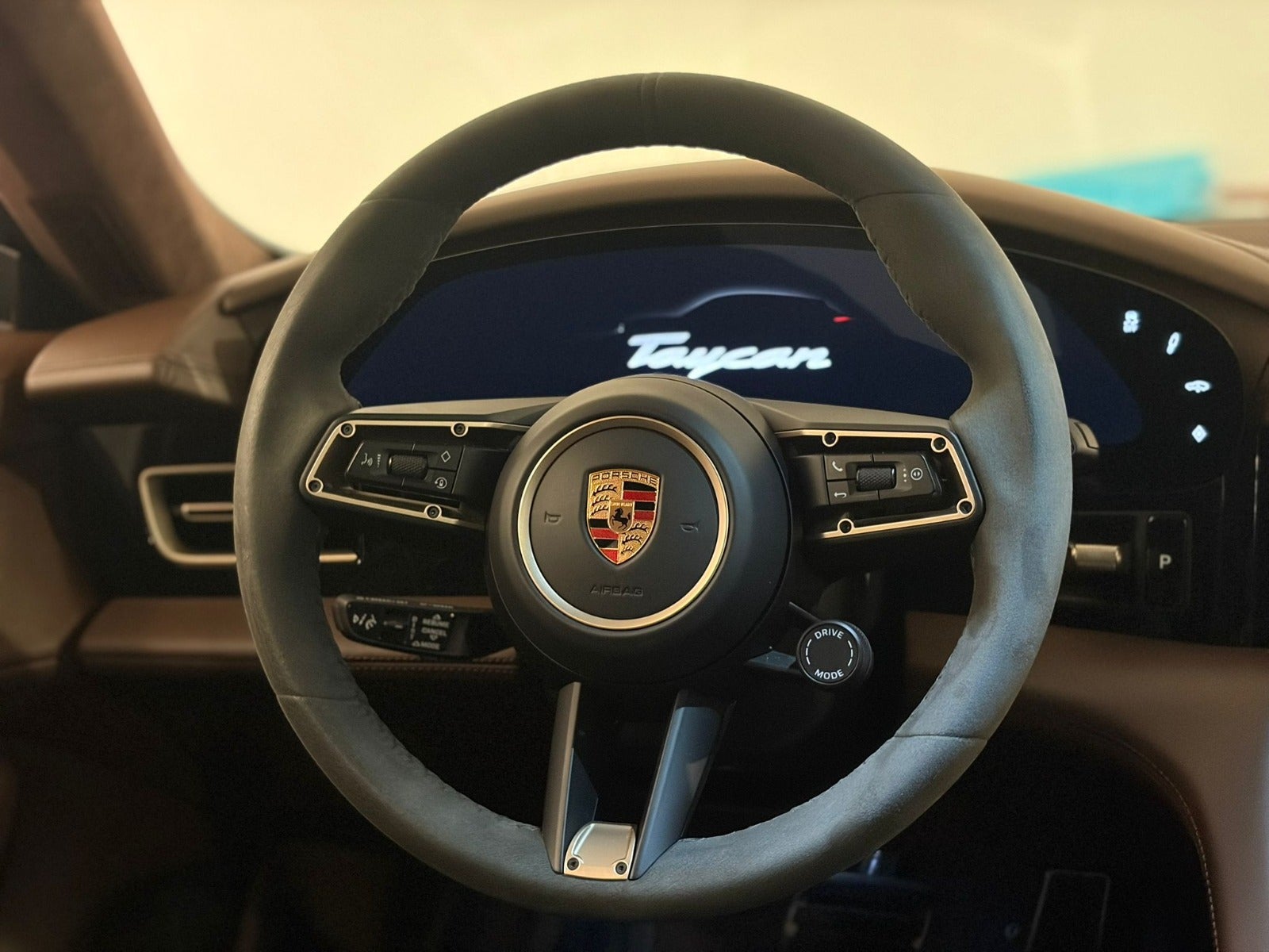 Porsche – Taycan GTS