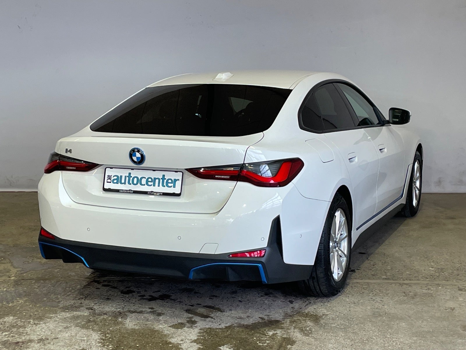 BMW i4 eDrive40