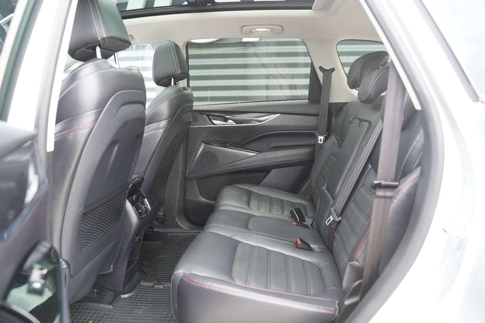 Billede af Maxus Euniq6 70 