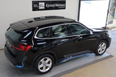 BMW iX1 xDrive30 X-Line