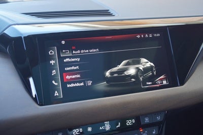 Audi e-tron GT quattro