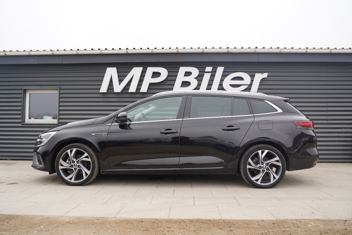 Billede af Renault Megane IV 1,6 E-Tech R.S. Line Sport Tourer
