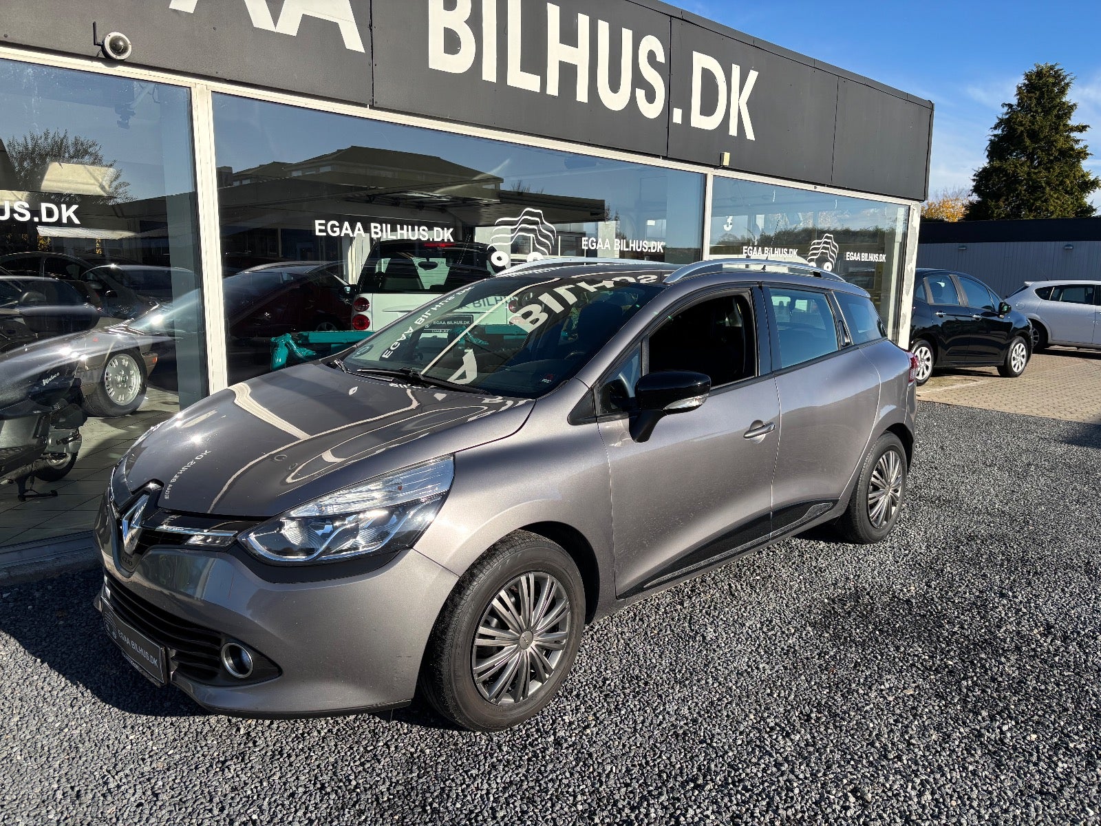 Renault Clio IV TCe 90 Expression Sport Tourer