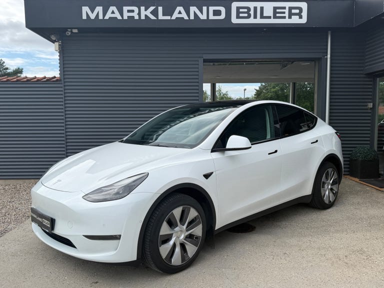 Tesla Model Y Long Range AWD