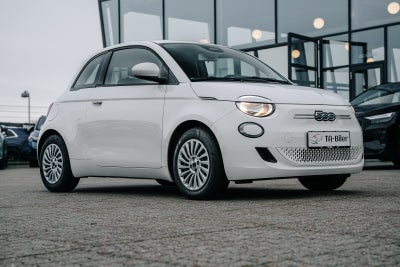 Fiat 500e Action
