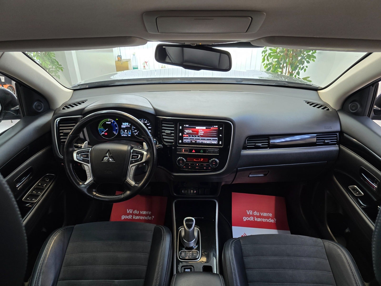 Billede af Mitsubishi Outlander 2,4 PHEV Intro Edition CVT 4WD