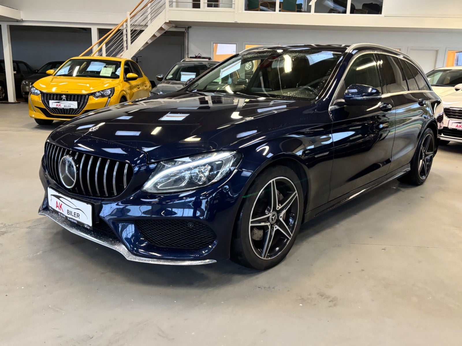 Mercedes C220 d AMG Line stc. aut.