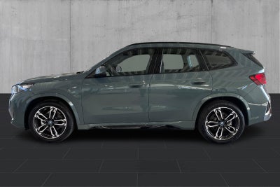 BMW iX1 eDrive20 M-Sport - 1