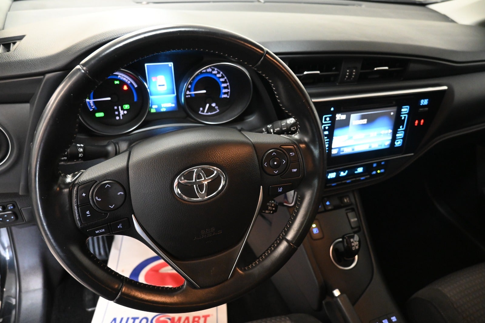 Toyota Auris Hybrid H2 Selected Touring Sports CVT